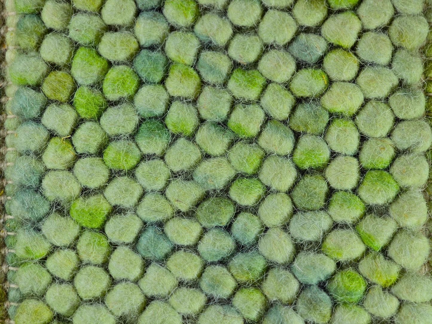 Custom Chunky Green Wool Rug – Handwoven Nature-Inspired Loop Rug – Eco-Friendly Area Rugs in All Sizes
