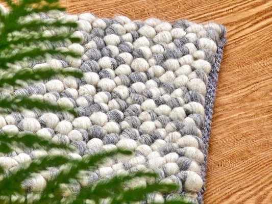 Custom Chunky Wool Gray Rug – Handwoven Neutral Gray and Off-White Area Rug – Modern Rustic Rug for Living Room, Bedroom, and Entryway